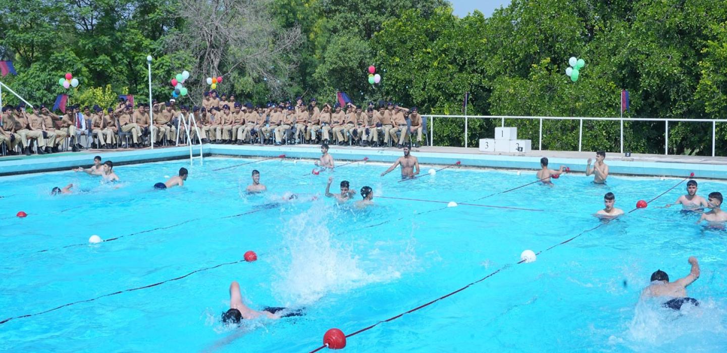 Cadets are swiming